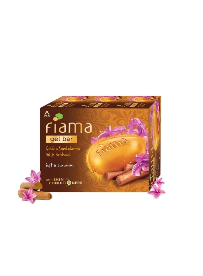 فياما صابون فياما جل للاستحمام بزيت خشب الصندل الذهبي والباتشولي مع مرطبات للبشرة لترطيبها وتنعيمها ومنحها مظهرًا فاخرًا، 375 غرام (125 غرام - عبوة من 3 قطع)، صابون للنساء والرجال، مناسب لجميع أنواع البشرة - Image 1